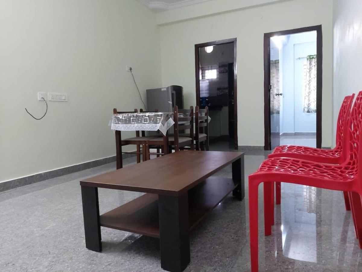 Feel Like Home Near Pmpalem فيساخاباتنام المظهر الخارجي الصورة